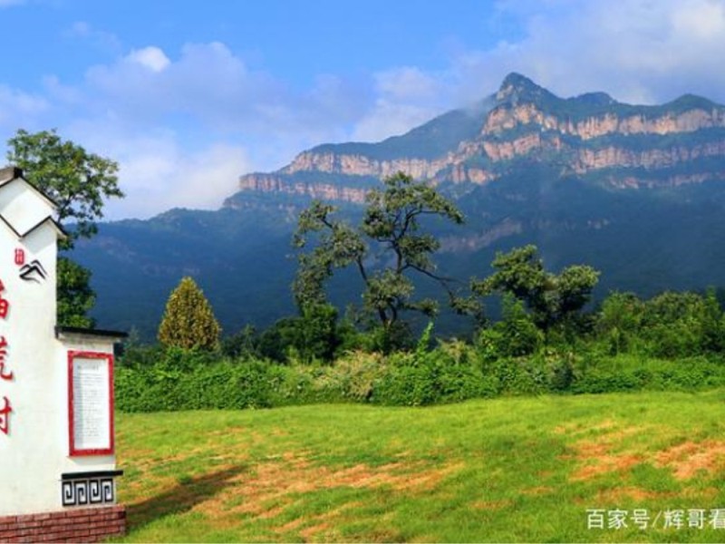 庙荒村
